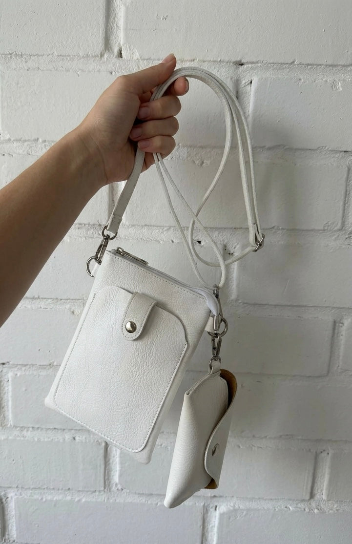 LEATHER BODY BAG & GLASSES CASE - WHITE