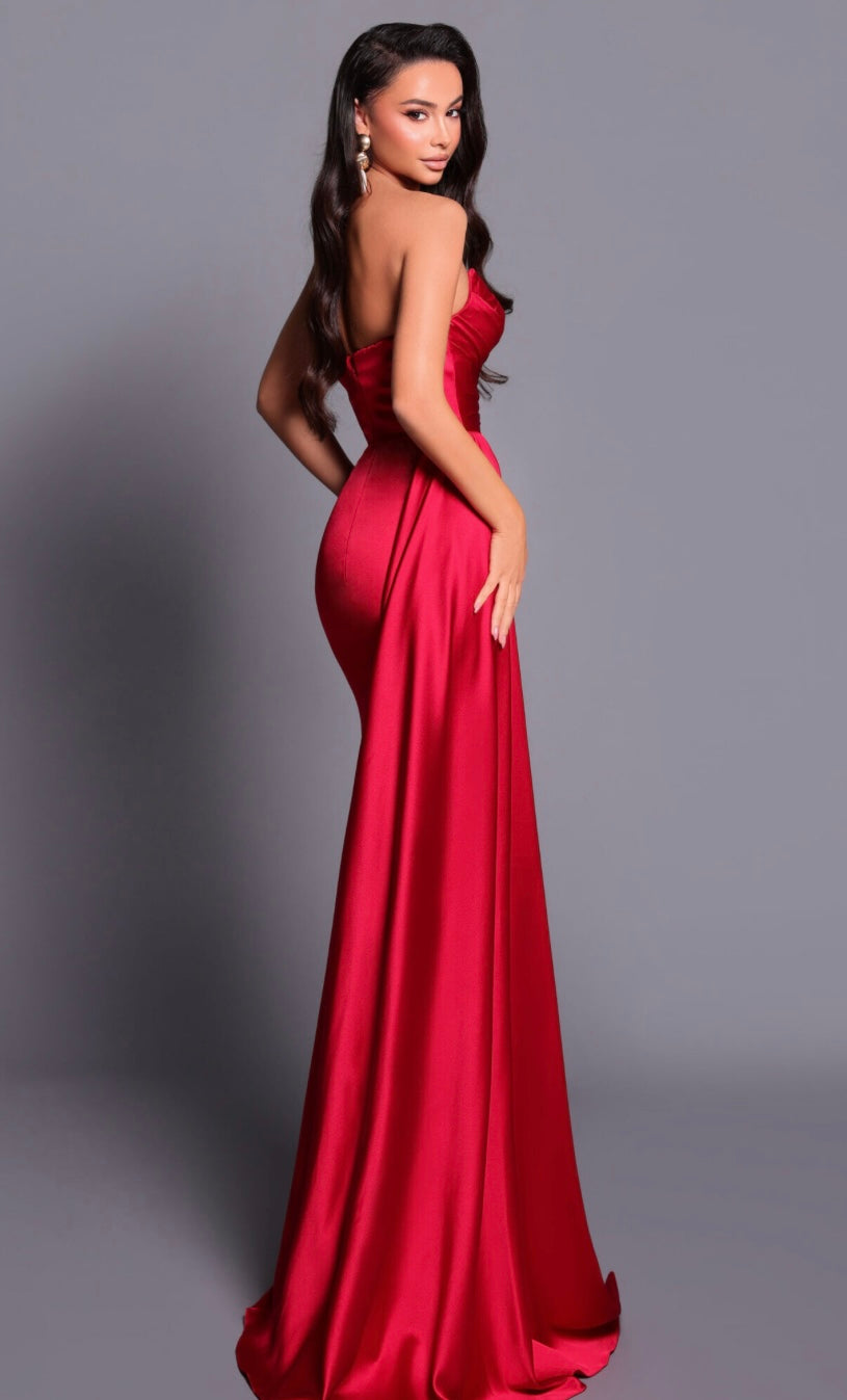 BELLA GOWN NBM2001 BY NICOLETTA
