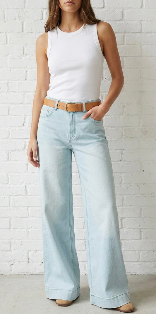 KERRI JEANS - AQUA LIGHT DENIM