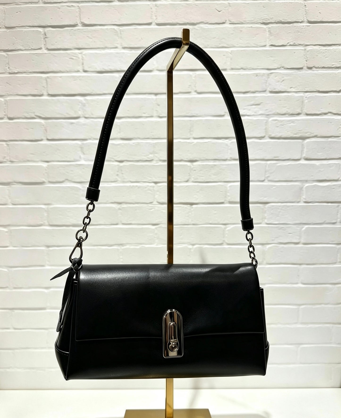 LILLY HANDBAG - BLACK