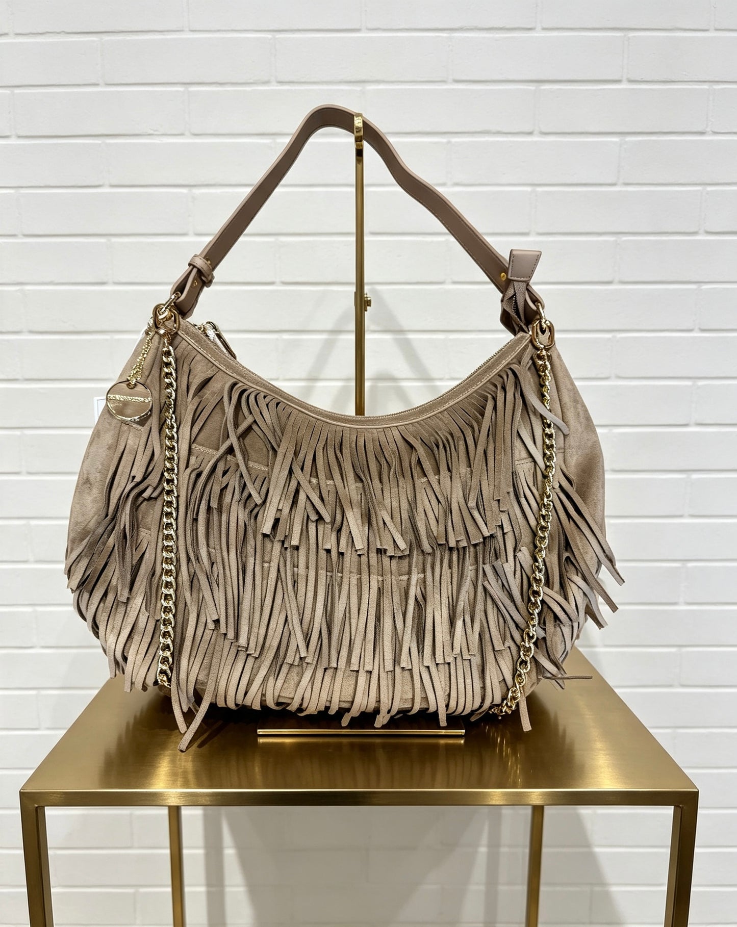 JOLEEN FAUX SUEDE FRINGE BAG - BEIGE