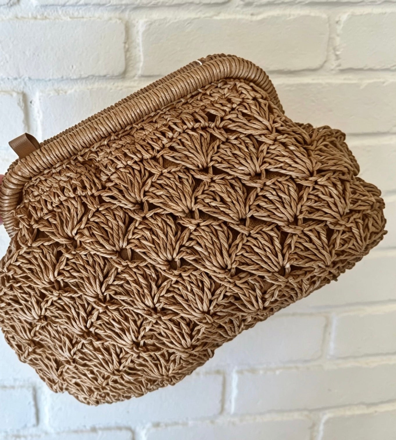 CROCHET CLUTCH - TAN