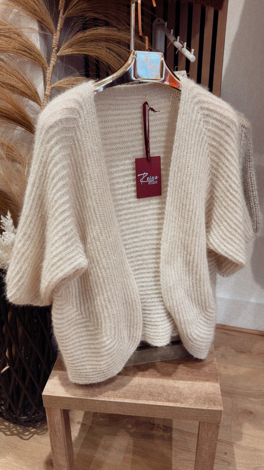 CREAM SOFT SHORT SLEEVE CARDI
