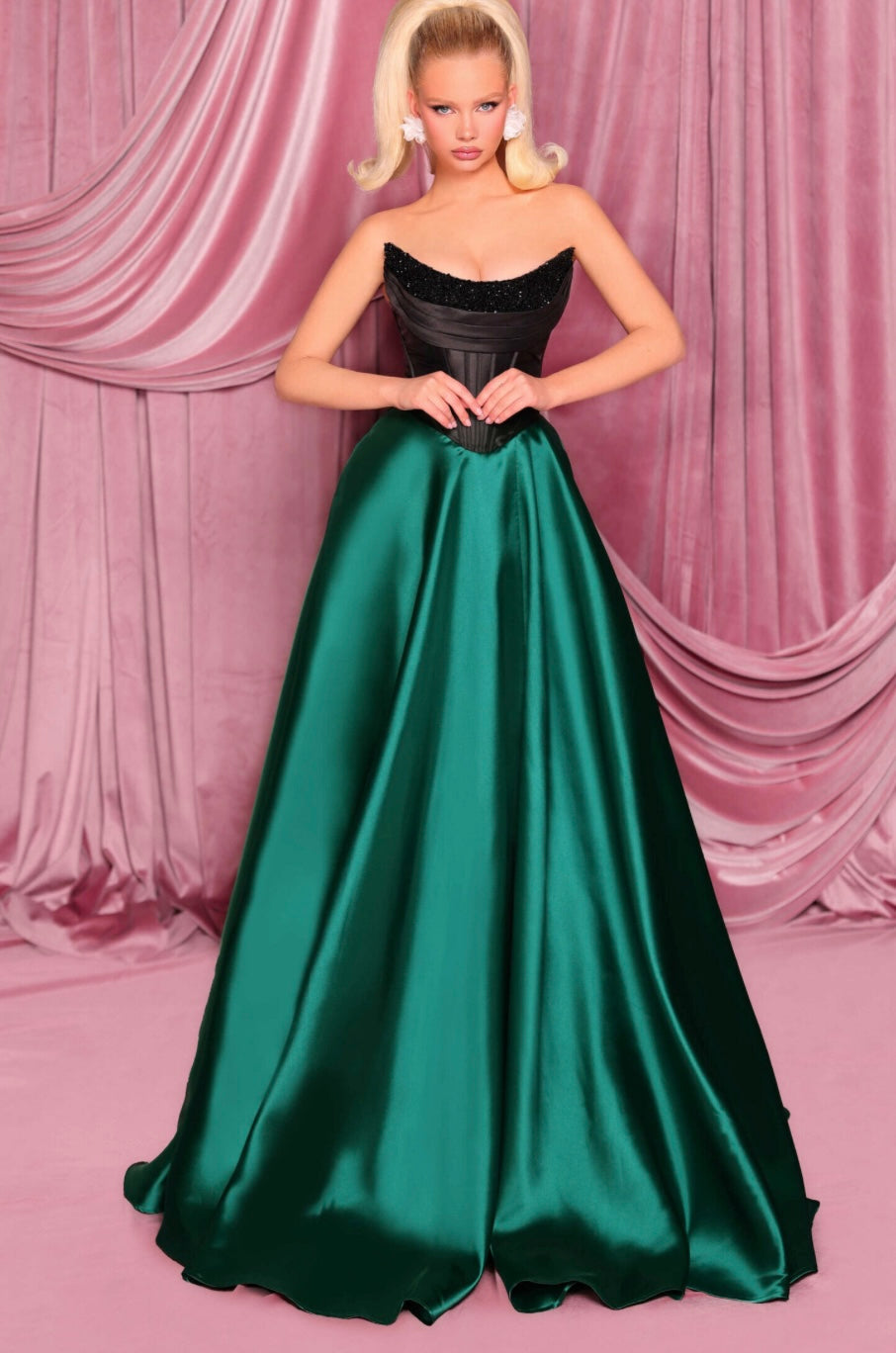 JENNY GOWN NC3096 BY NICOLETTA